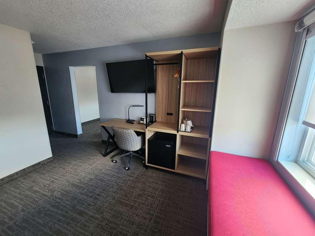 Best Western Buffalo Inn & Suites الغرفة الصورة